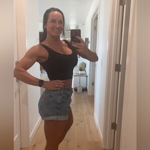 Amy’s Athletic Wear Closet 💪😍